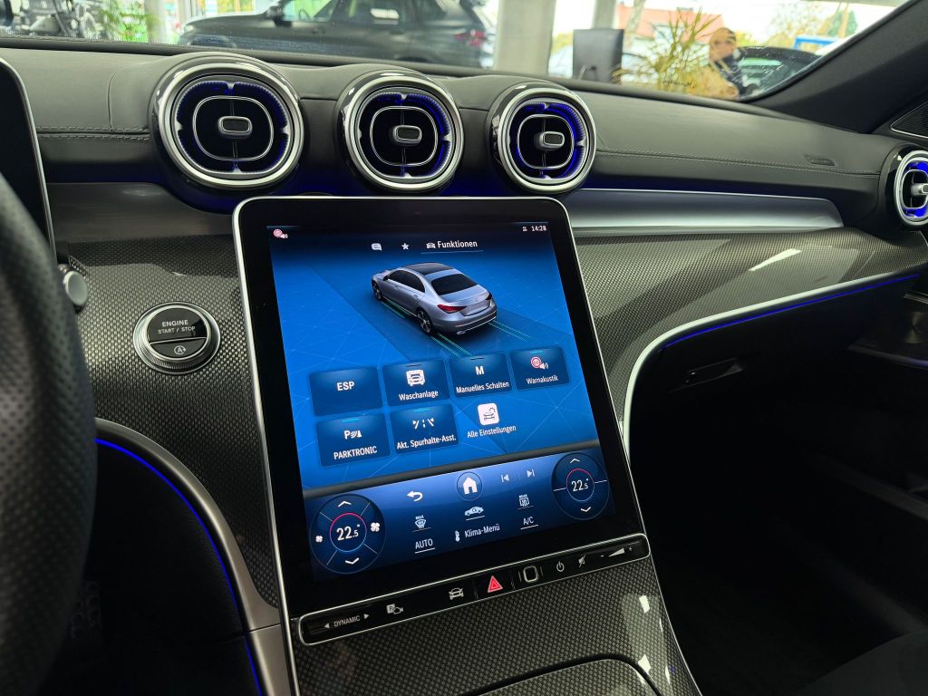 Mercedes-Benz C 300 2024