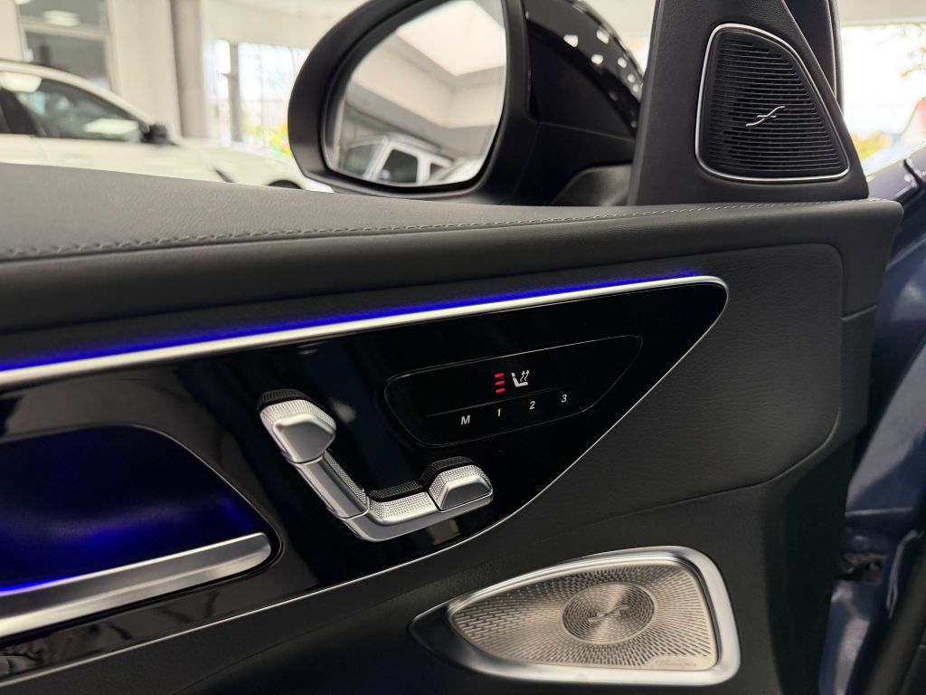 Mercedes-Benz C 300 2024