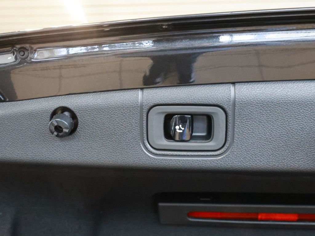 Mercedes-Benz E 300 2024