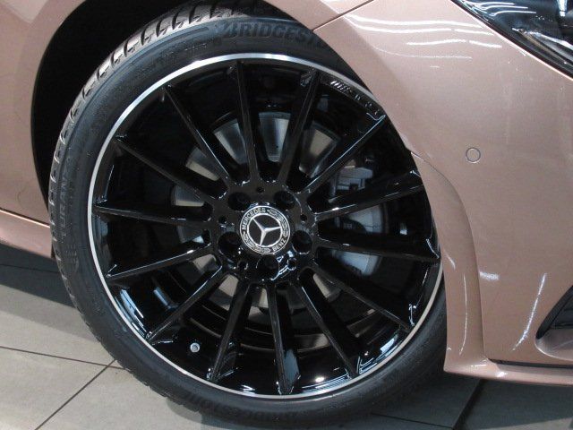 Mercedes-Benz CLA 200 2021