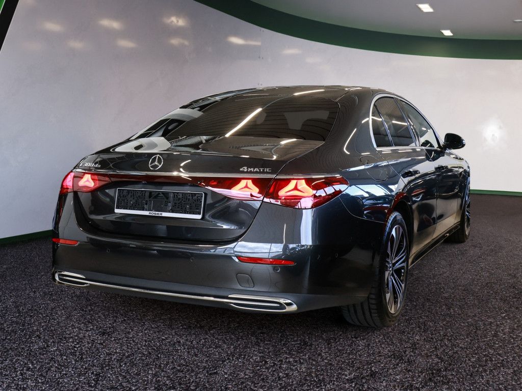 Mercedes-Benz E 300 2024