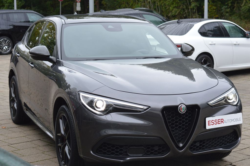 Alfa Romeo Stelvio 2022