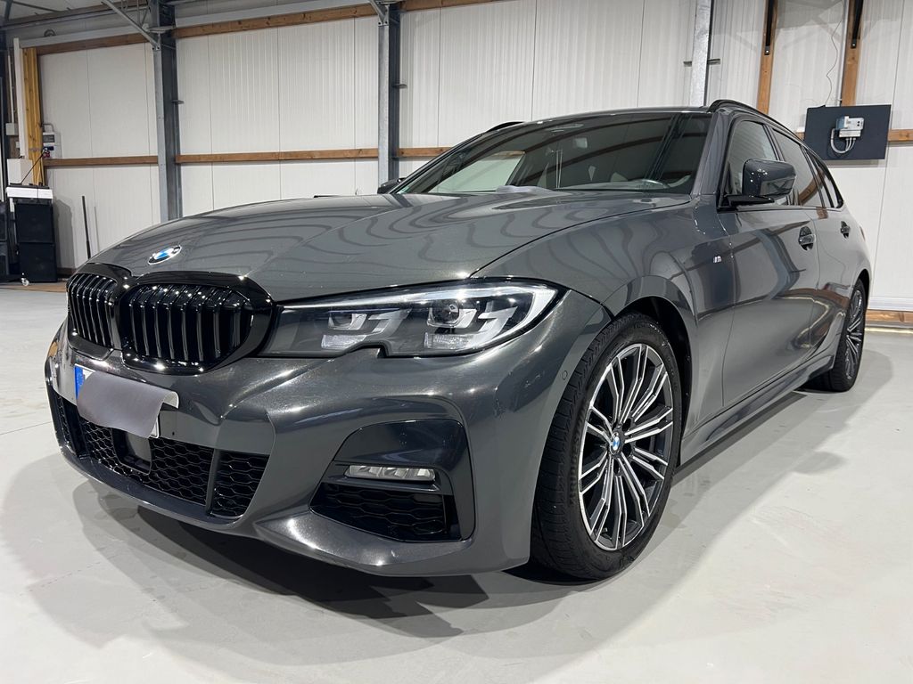 BMW 320 2019