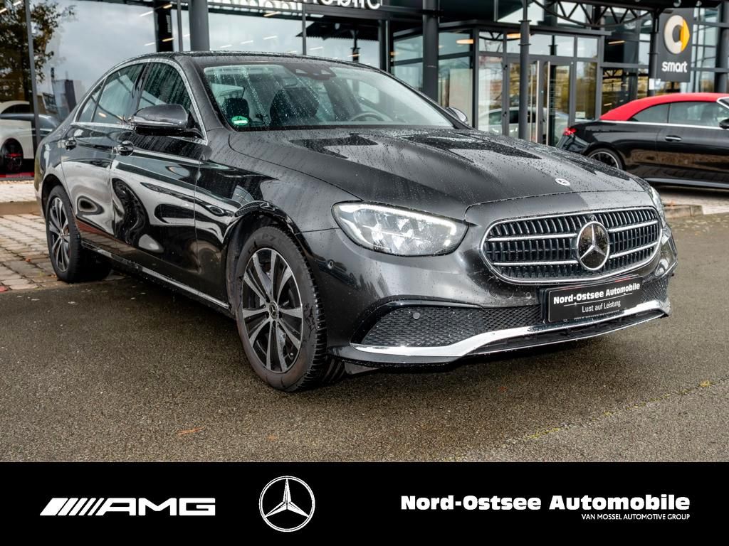 Mercedes-Benz E 300 2022