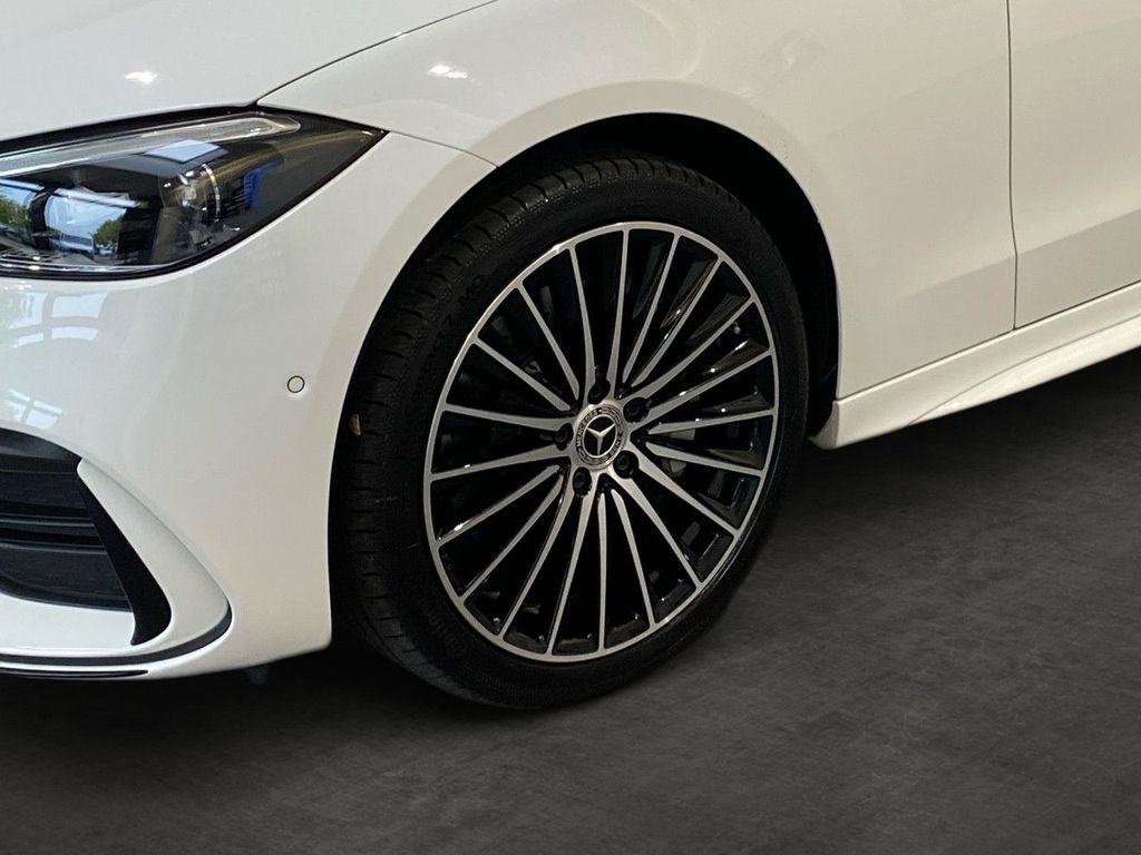 Mercedes-Benz C 300 2025