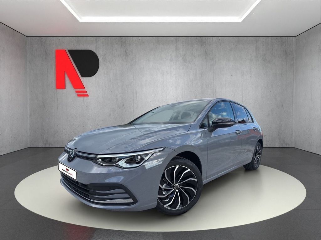 Volkswagen Golf 2024