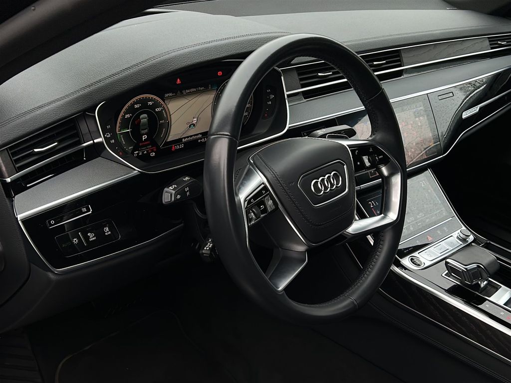 Audi A8 2021