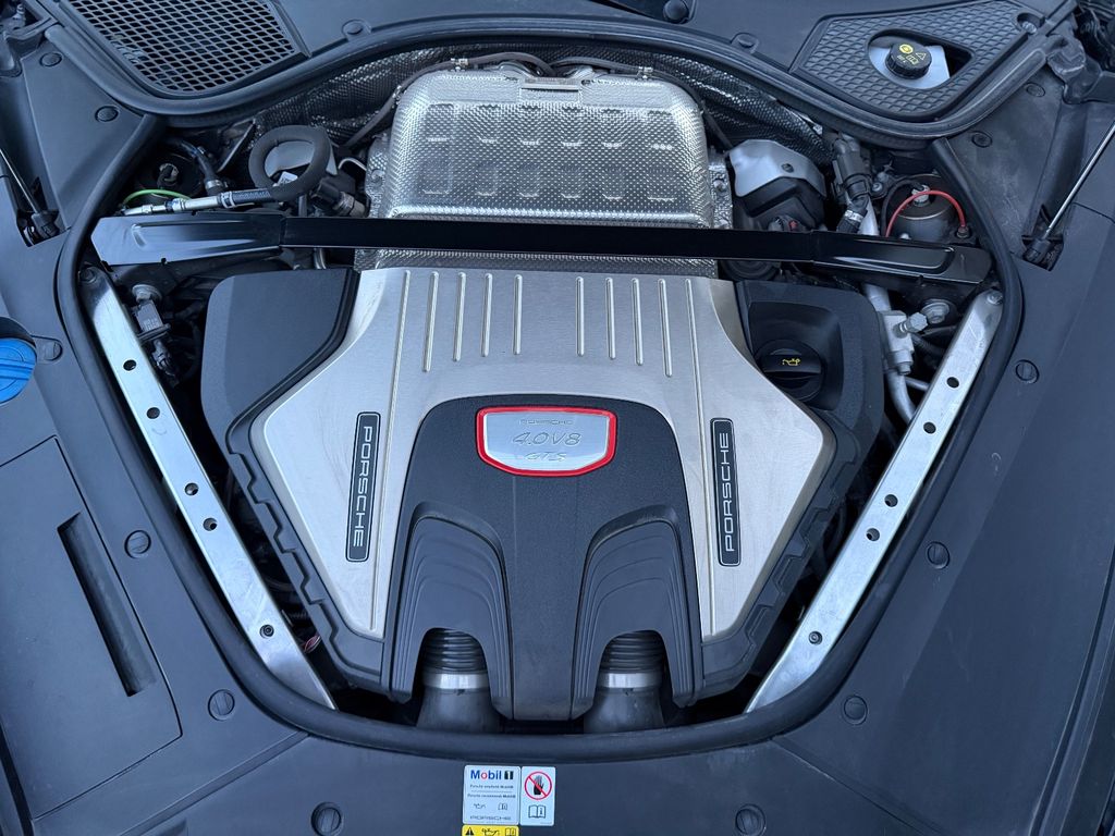 Porsche Panamera 2022