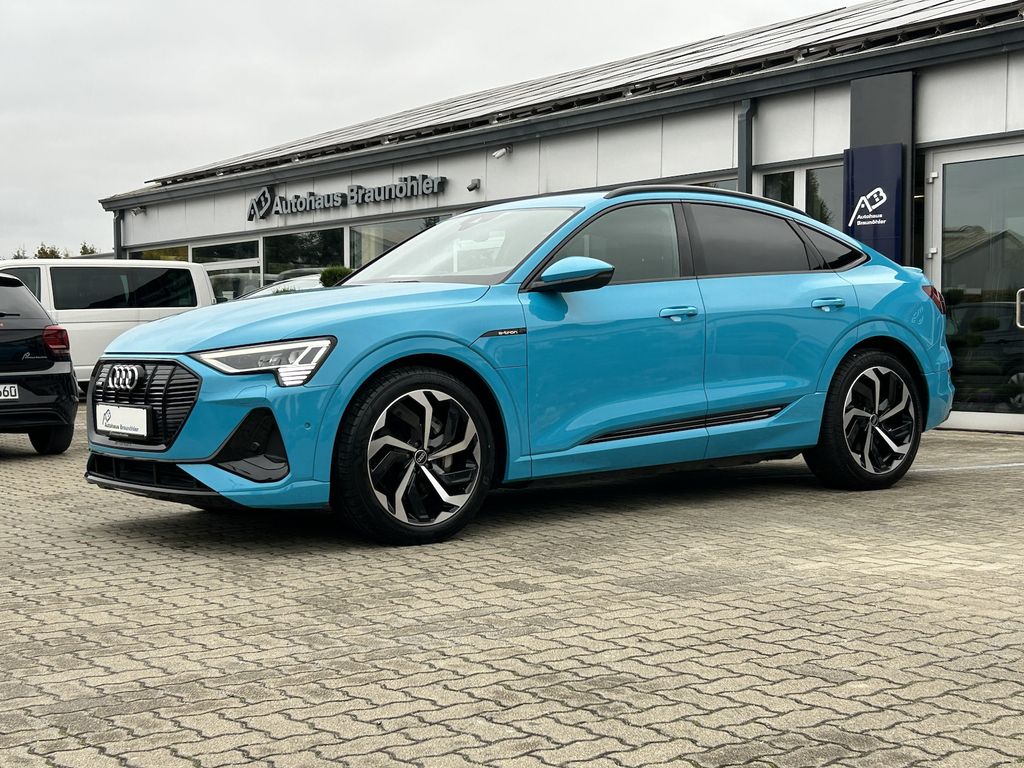 Audi e-tron 2022