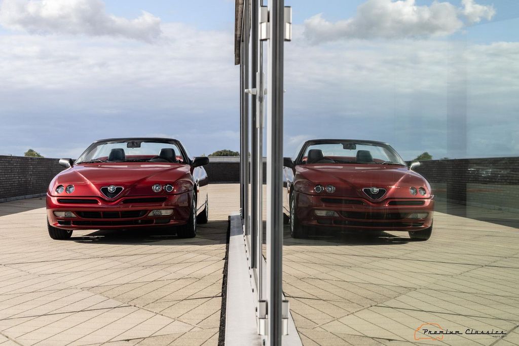 Alfa Romeo Spider 1999