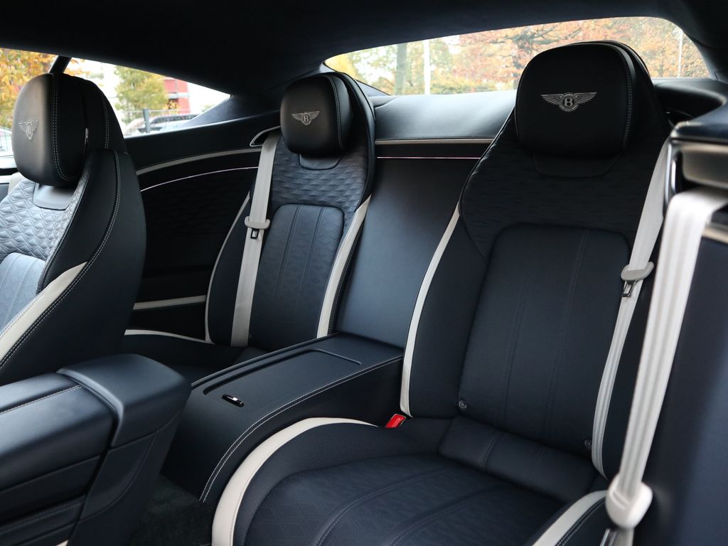 Bentley Continental GT 2024
