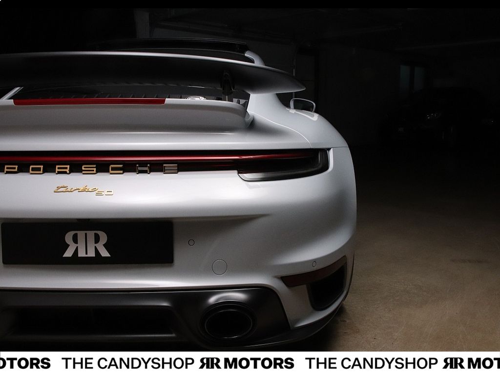 Porsche 992 2025