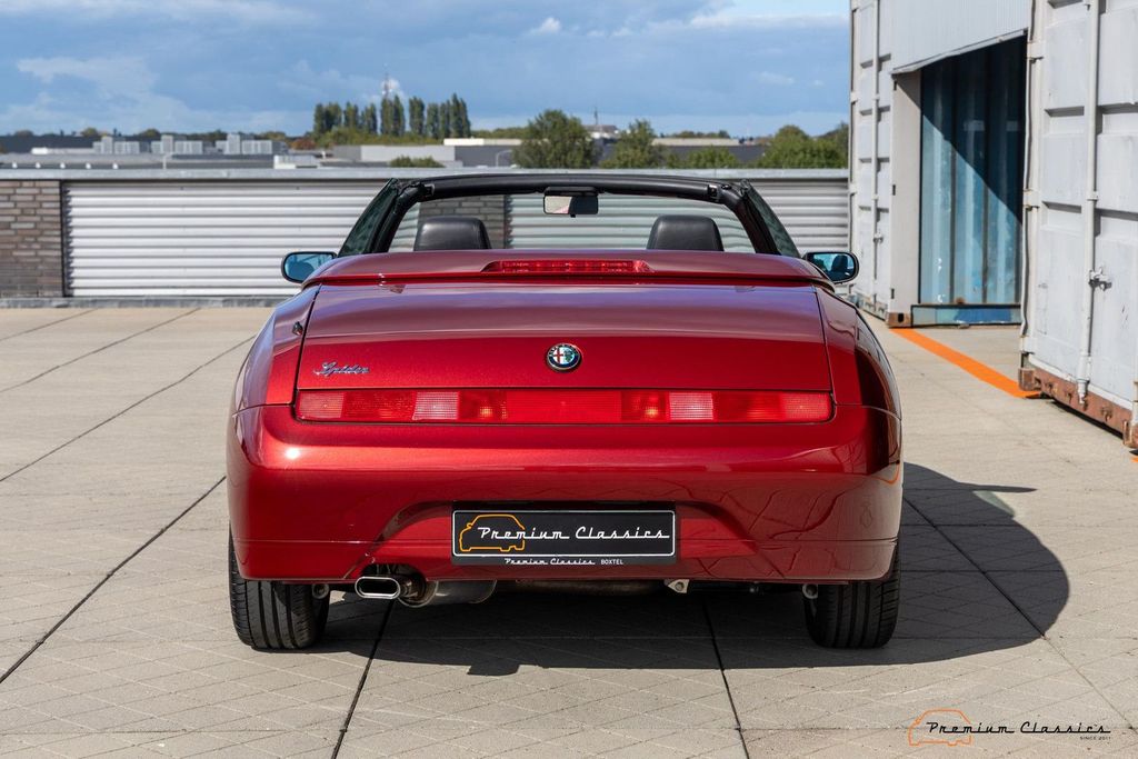 Alfa Romeo Spider 1999