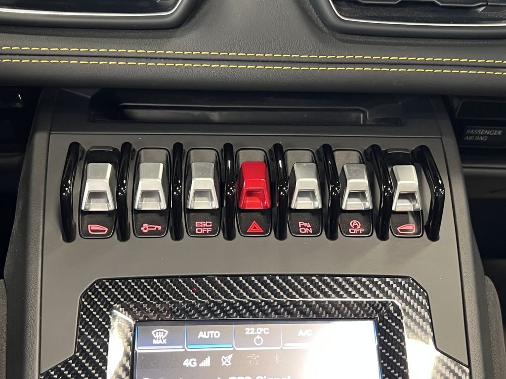 Lamborghini Huracán 2021