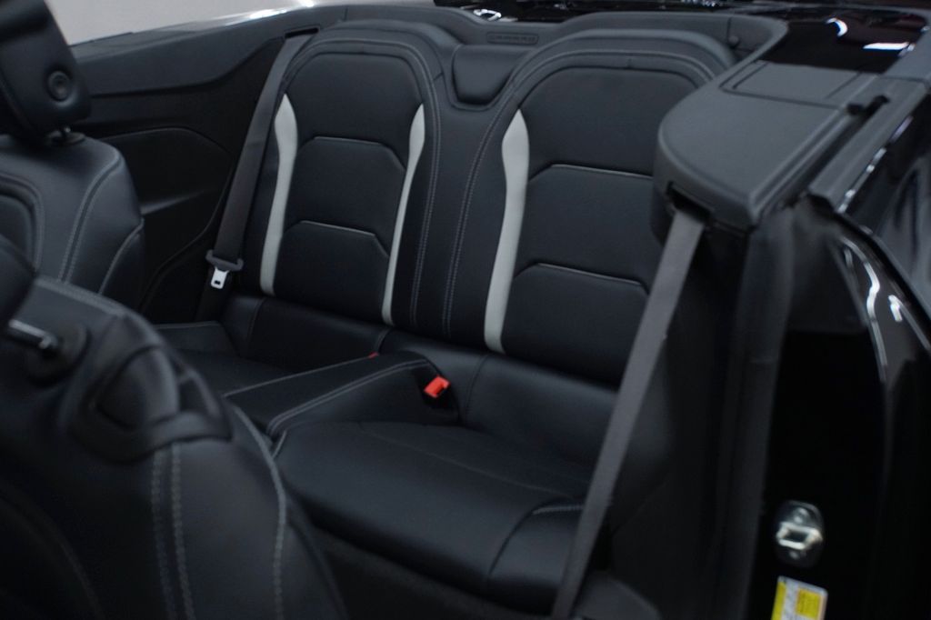 Chevrolet Camaro 2023