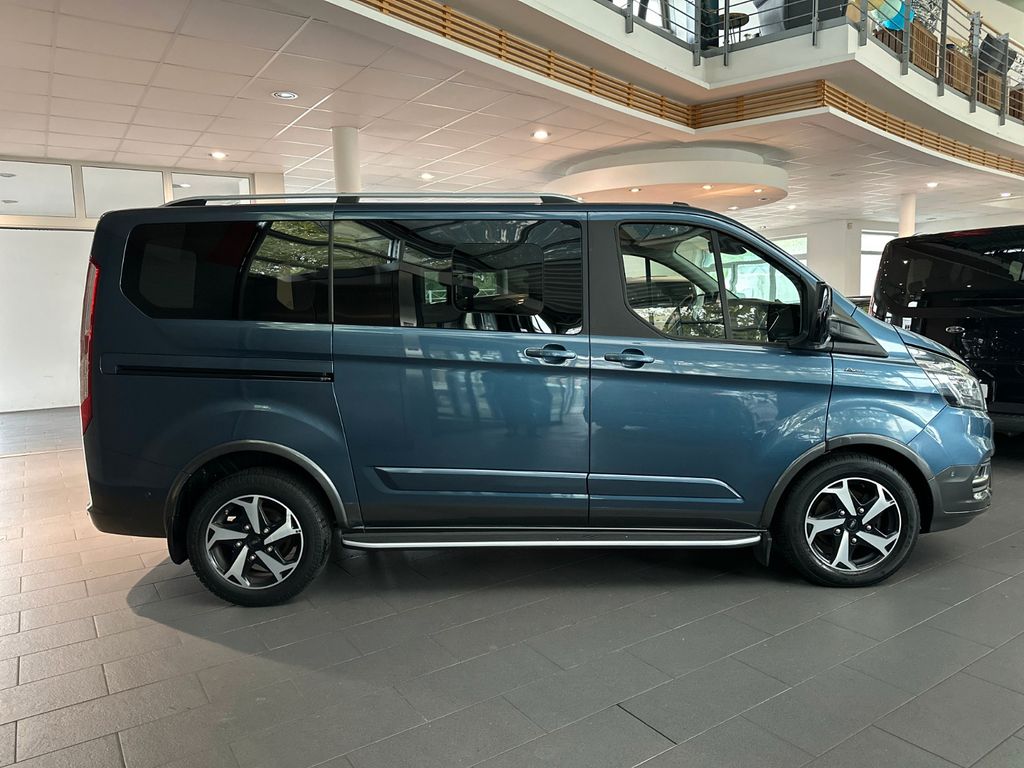 Ford Tourneo Custom 2022