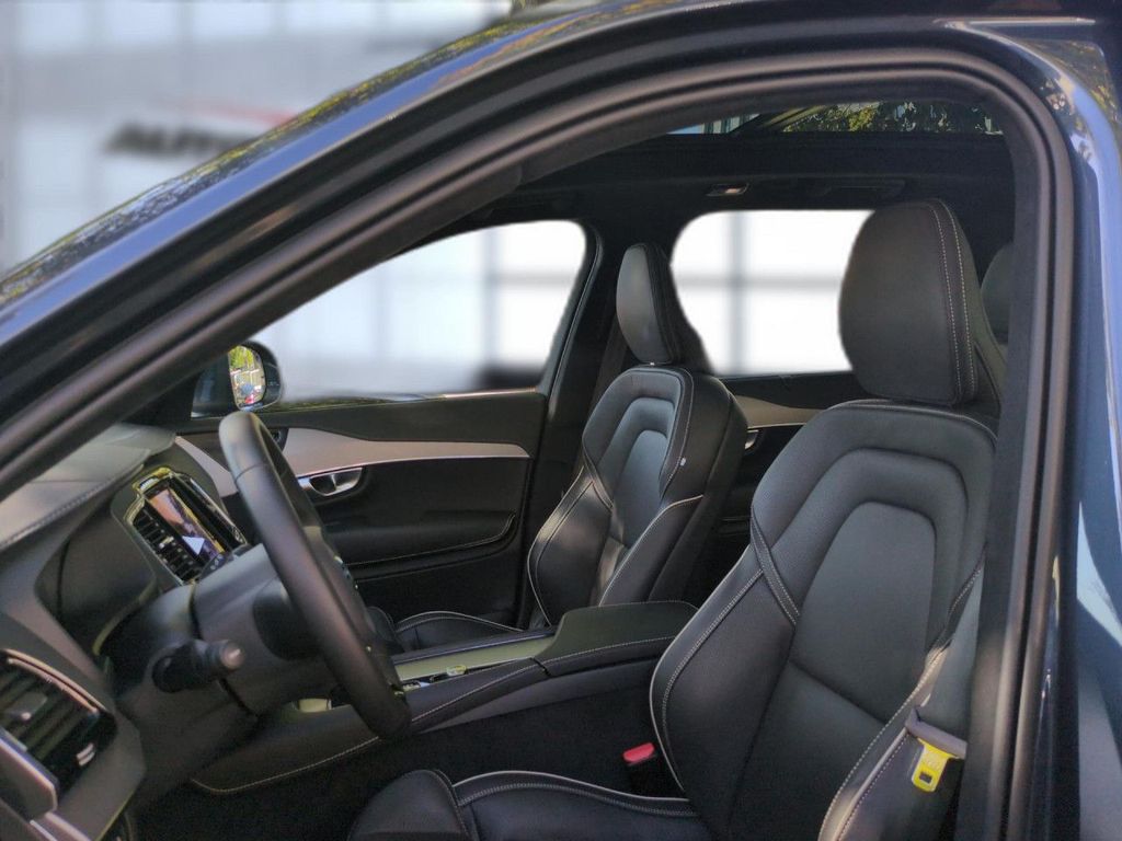 Volvo XC90 2023