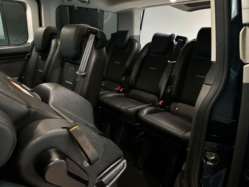 Ford Tourneo Custom 2022