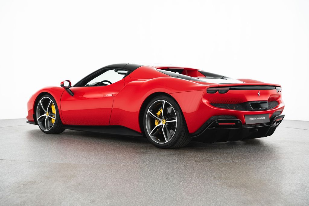 Ferrari 296 GTS 2024