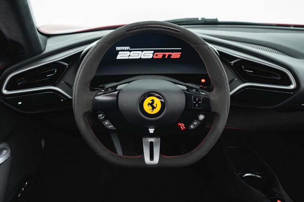 Ferrari 296 GTS 2024