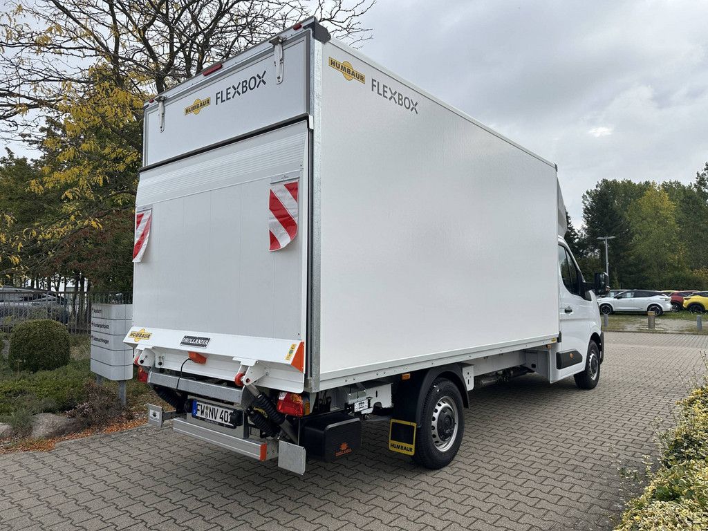 Nissan Interstar 2025