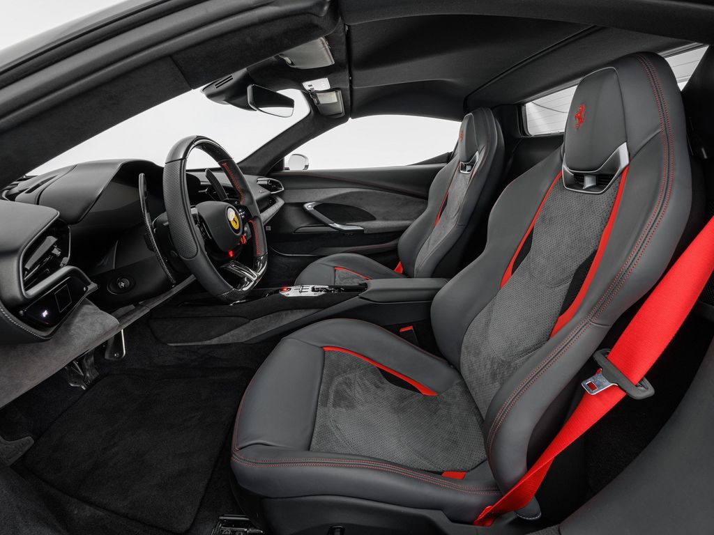 Ferrari 296 GTS 2025