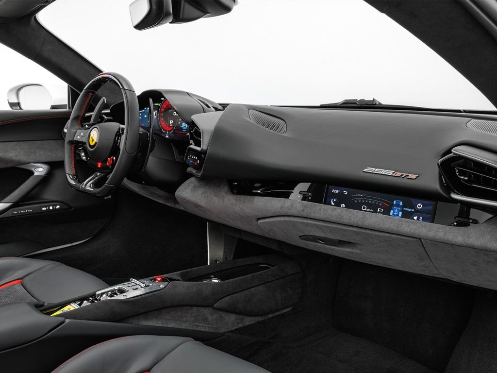 Ferrari 296 GTS 2025