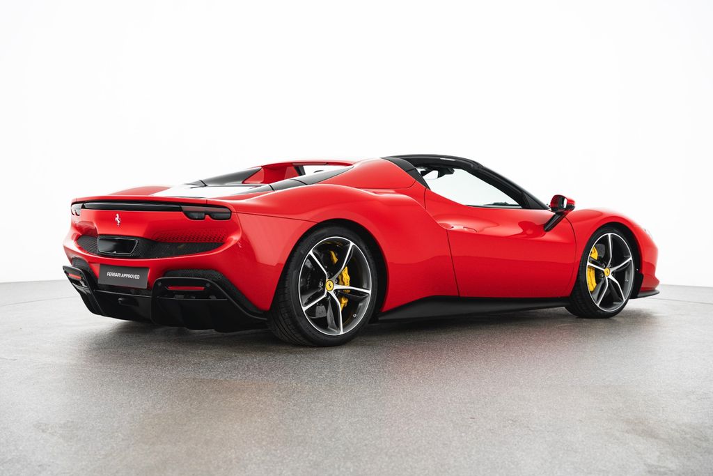 Ferrari 296 GTS 2024