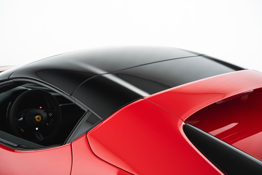 Ferrari 296 GTS 2024