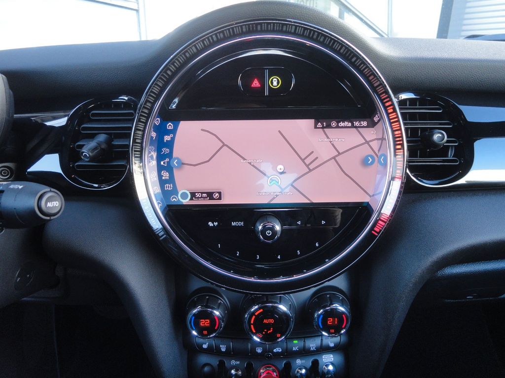 MINI Cooper Cabrio 2024