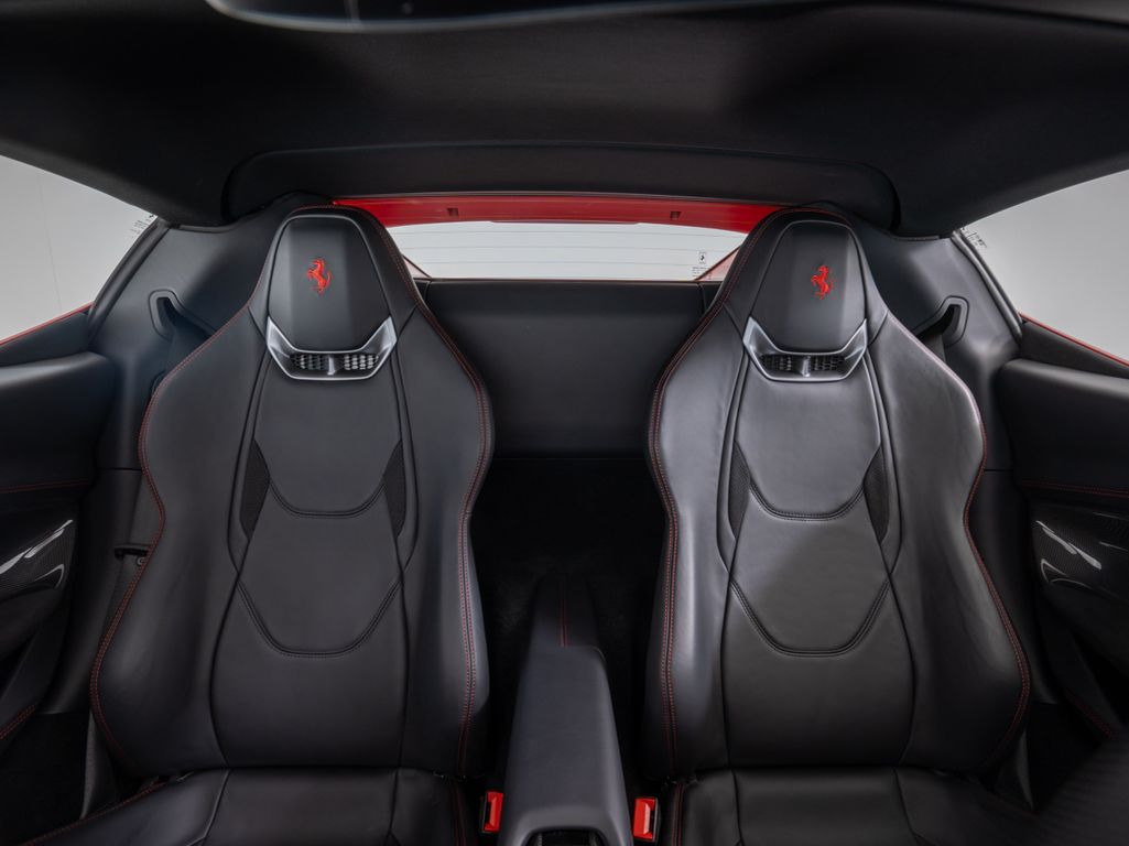 Ferrari 296 GTS 2024