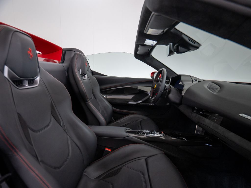 Ferrari 296 GTS 2024