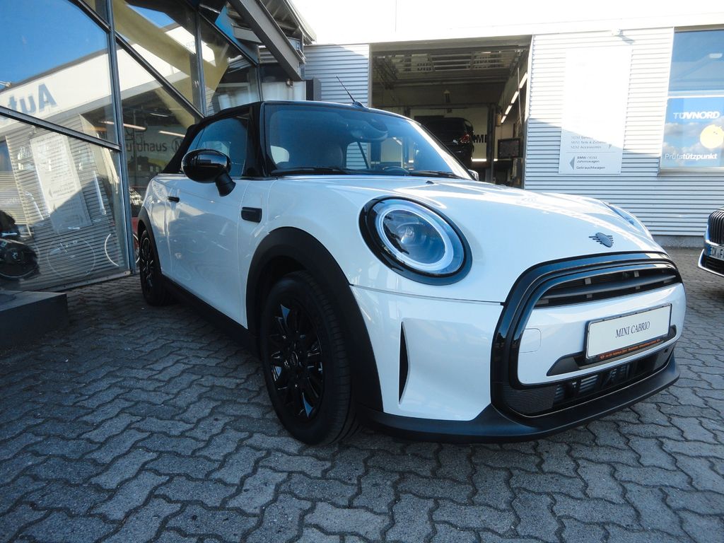 MINI Cooper Cabrio 2024