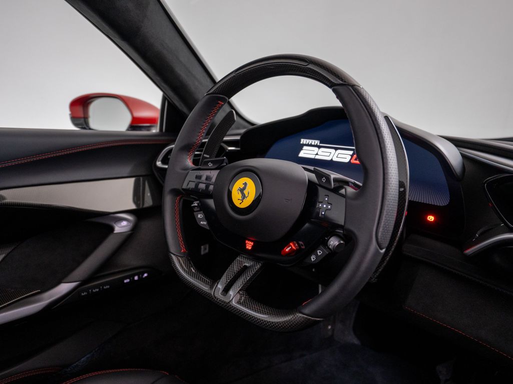 Ferrari 296 GTS 2024