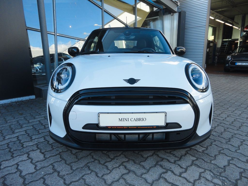 MINI Cooper Cabrio 2024