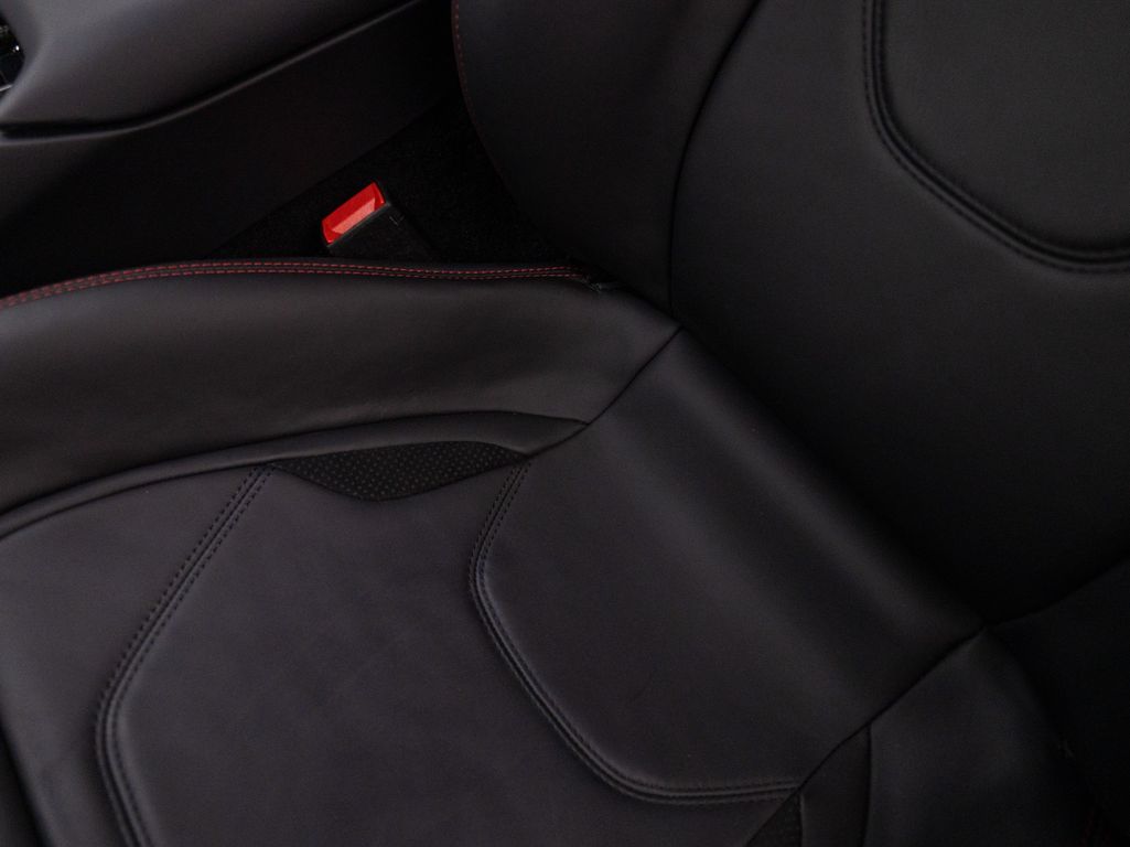 Ferrari 296 GTS 2024