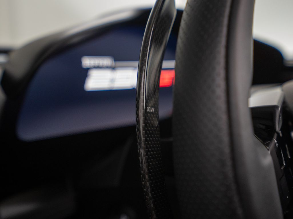 Ferrari 296 GTS 2024