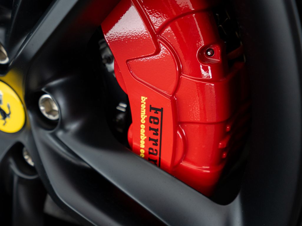 Ferrari 296 GTS 2024