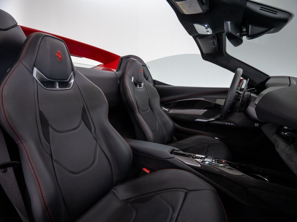 Ferrari 296 GTS 2024