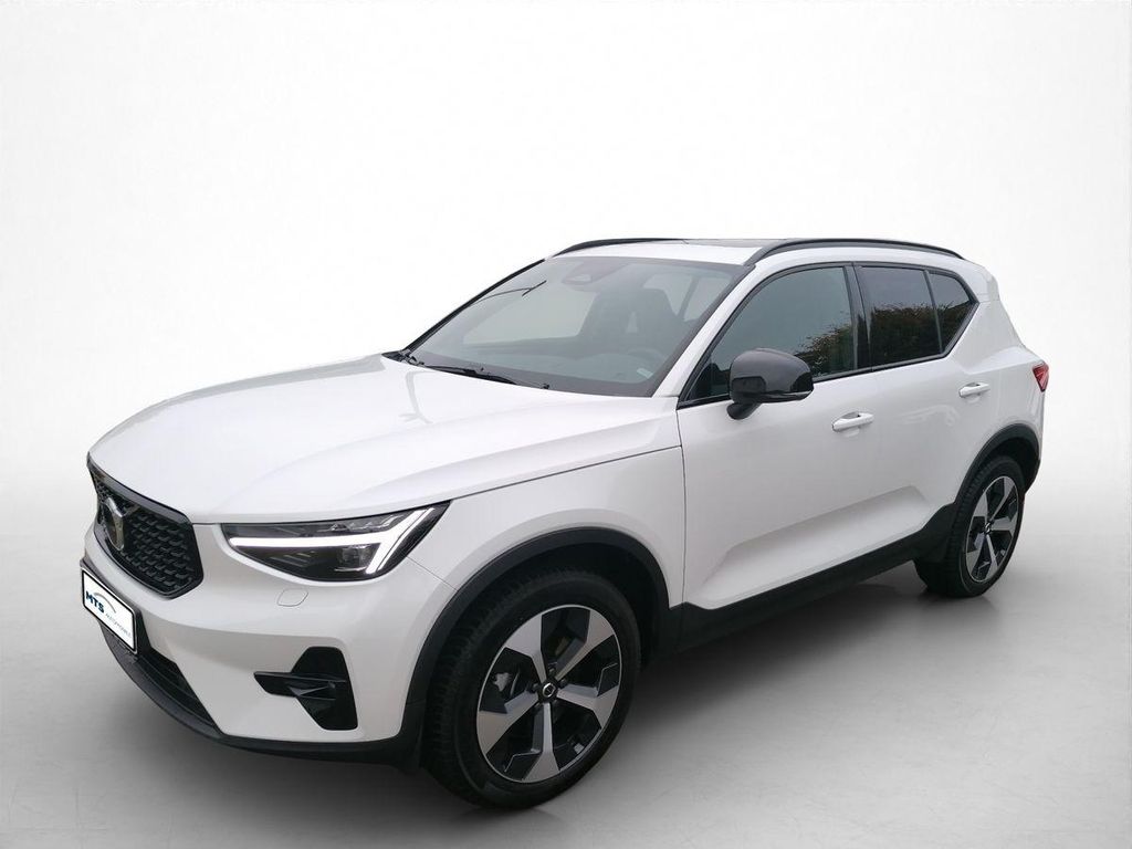 Volvo XC40 2024