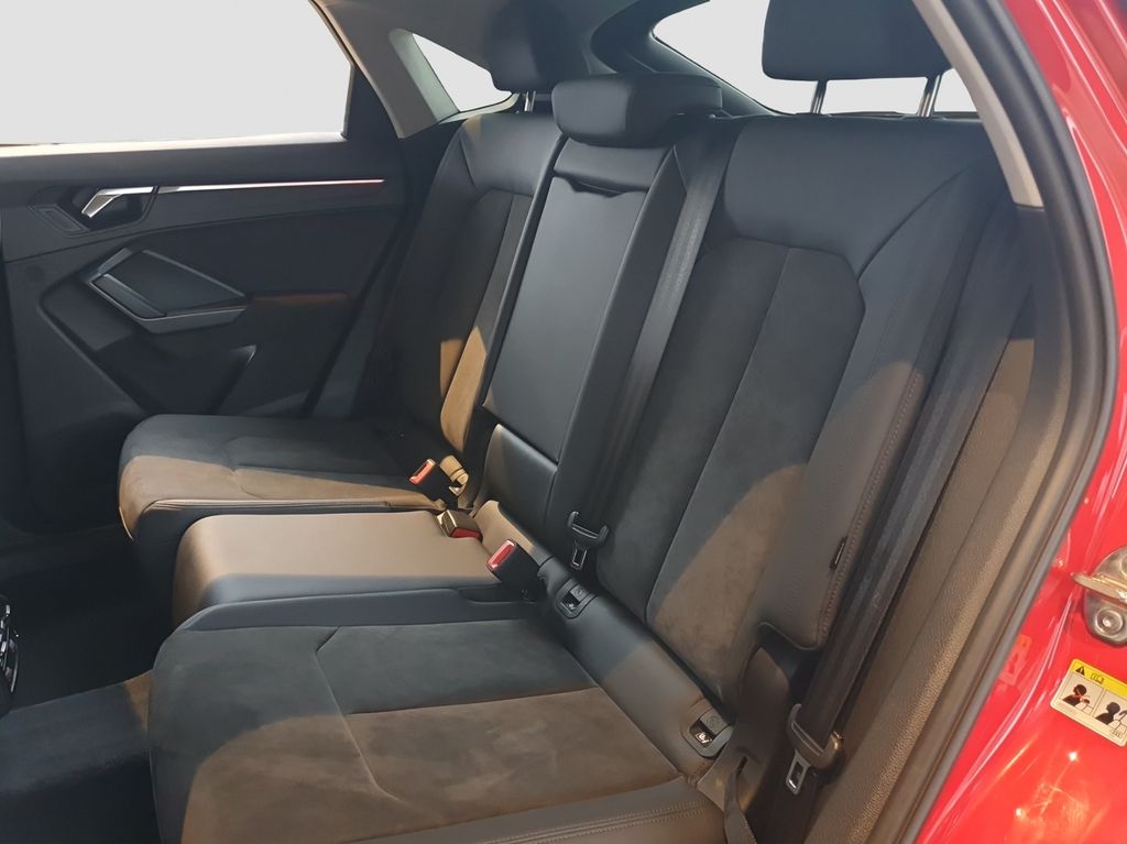 Audi RSQ3 2021
