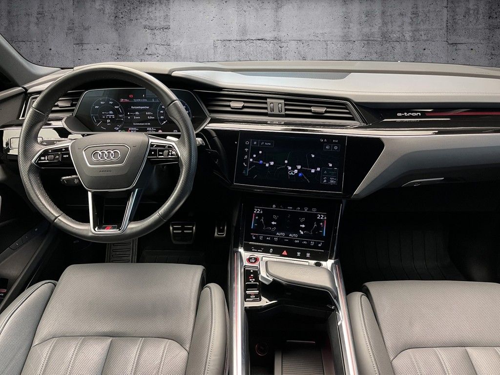 Audi e-tron 2022