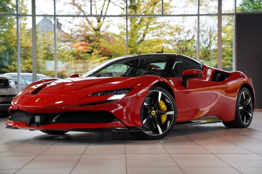 Ferrari SF90 2024