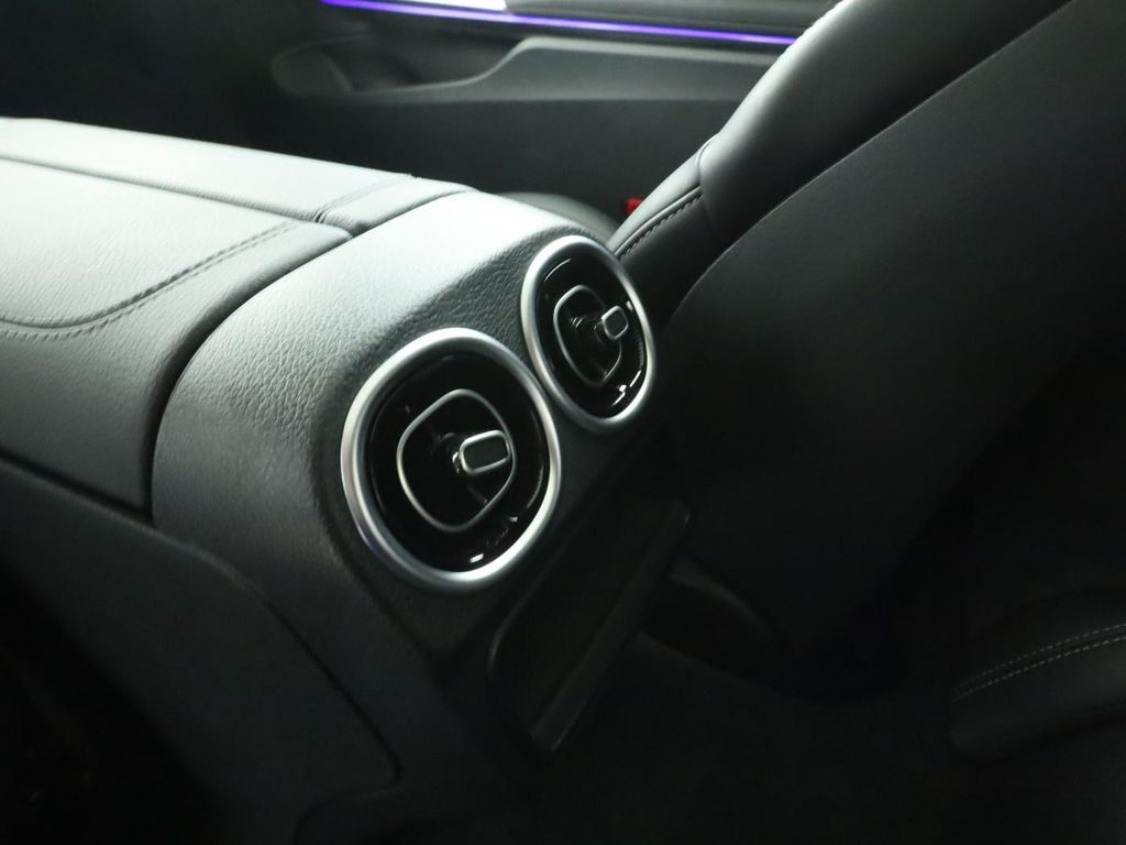 Mercedes-Benz CLE 200 2024