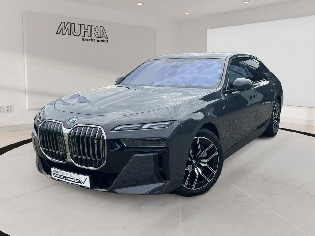 BMW i7 2024