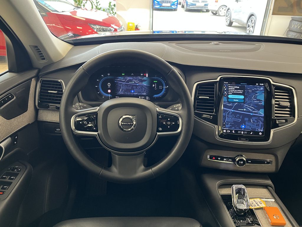 Volvo XC90 2023
