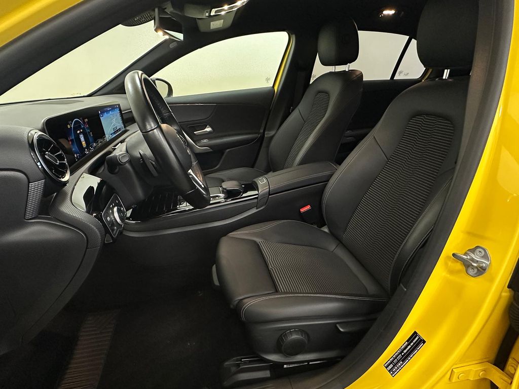 Mercedes-Benz A 220 2020