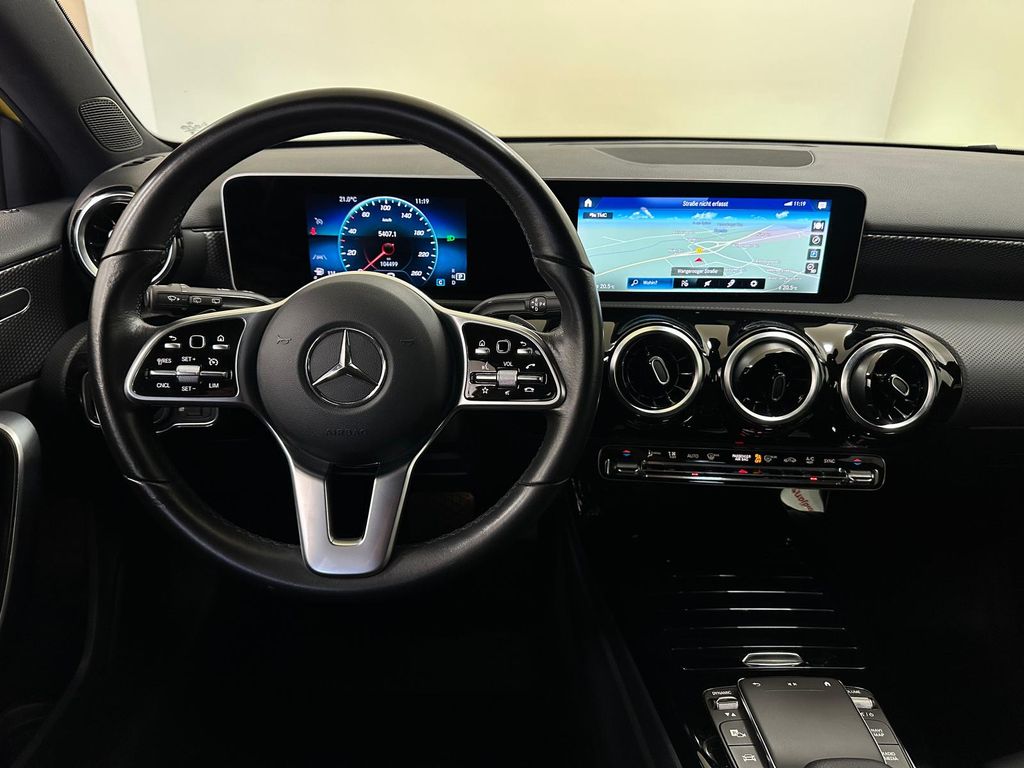 Mercedes-Benz A 220 2020