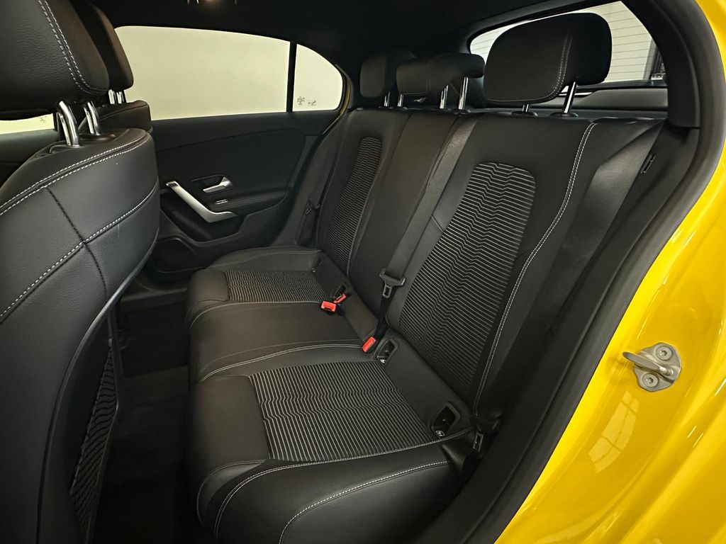 Mercedes-Benz A 220 2020