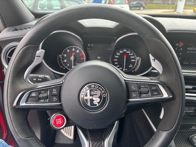 Alfa Romeo Stelvio 2023